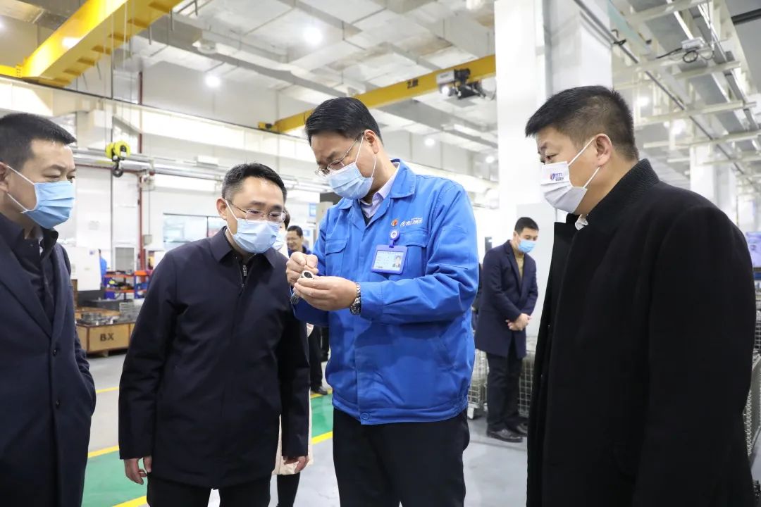 佘俊臣調(diào)研秦川集團