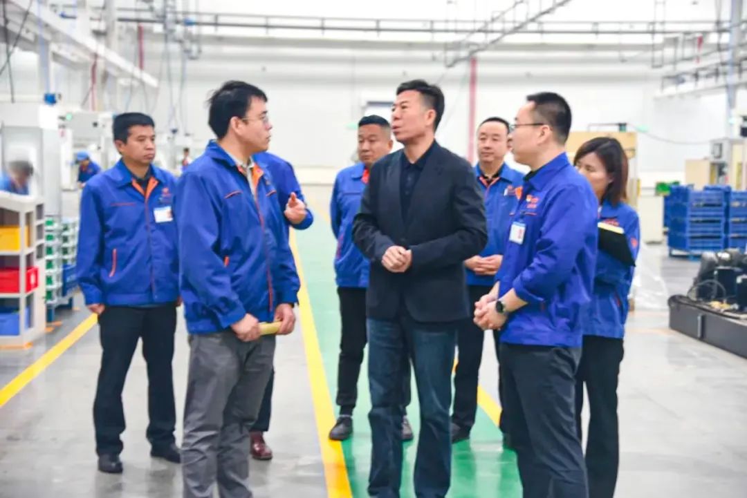 嚴鑒鉑董事長調(diào)研沃克齒輪公司